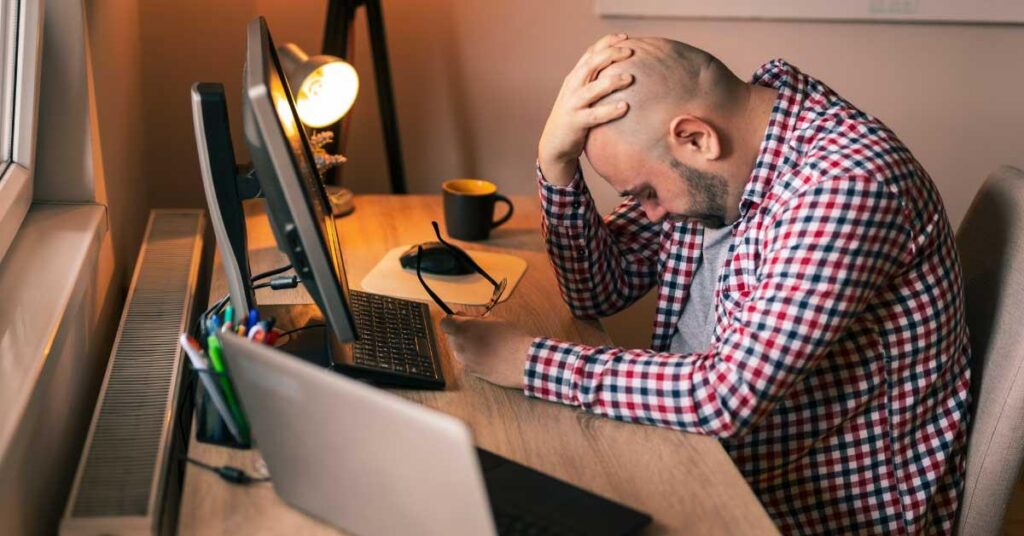 Psychosomatische fysiotherapie oefeningen voor ontspanning van geest en lichaam met ademhaling- en meditatiemethoden